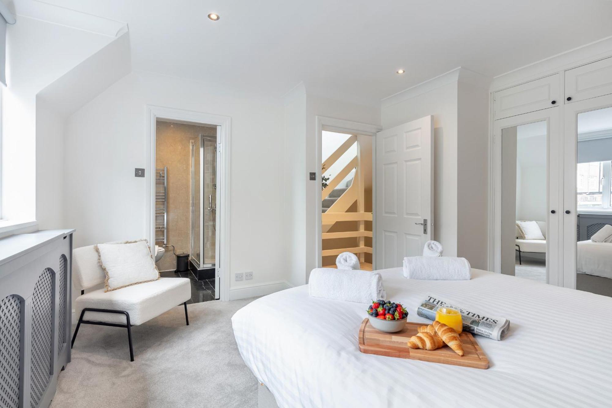 Vila Rare 4Beds Townhouse In Kensington With Patio Londýn Exteriér fotografie